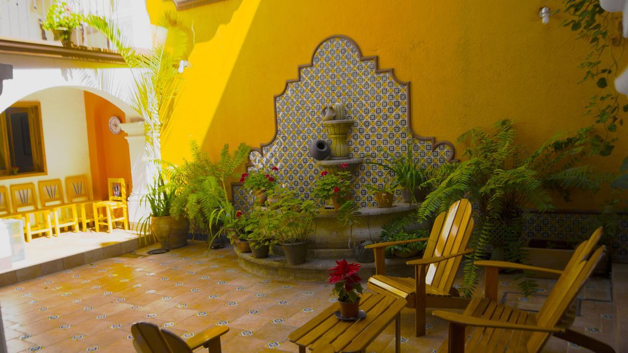 Casa Frida B&BOaxaca エクステリア 写真