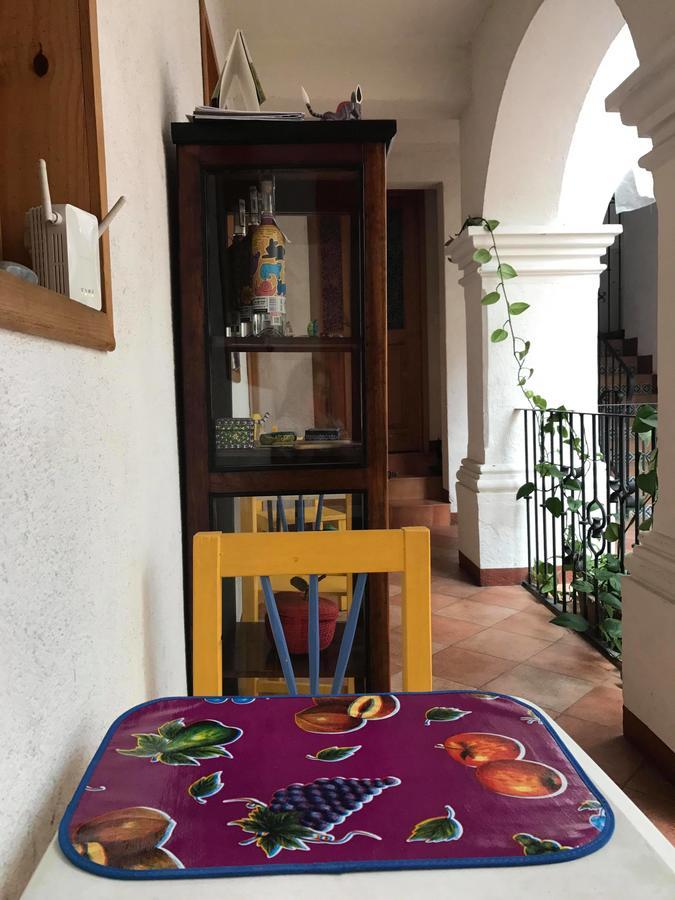 Casa Frida B&BOaxaca エクステリア 写真